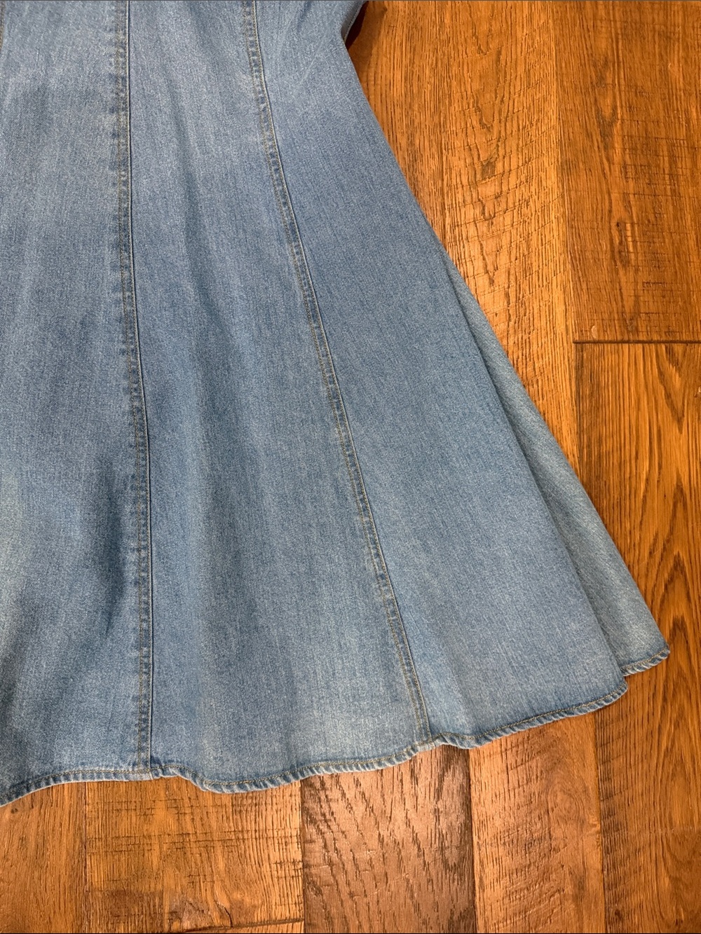 Indigo Light Blue Denim Button-Front Sundress with Cross-Back Straps - Picture 7 of 7